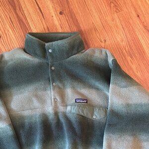 Patagonia Forest Green Snap-T Fleece